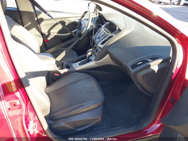 2014 FORD FOCUS SE VIN: 1FADP3K29EL461366
