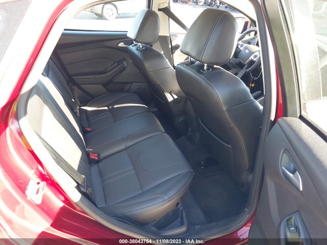 2014 FORD FOCUS SE VIN: 1FADP3K29EL461366