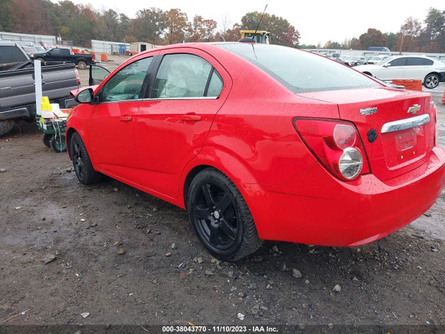 Chevrolet Sonic Lt Auto 2015 1G1JC5SH1F4218017 Image 3