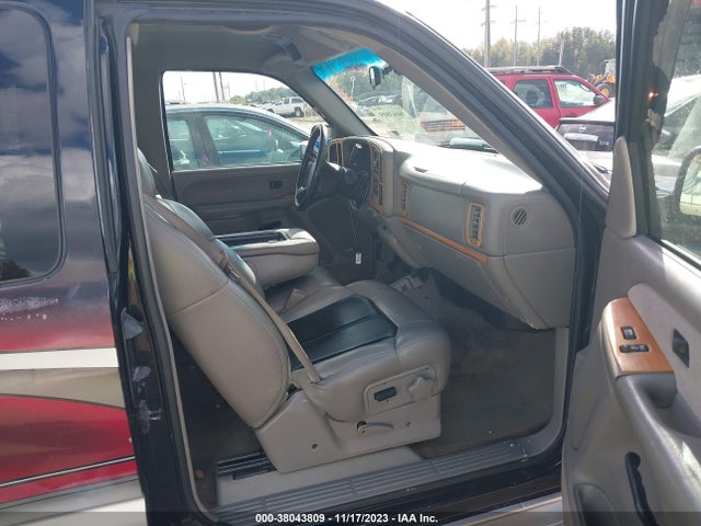 2000 CHEVROLET SILVERADO 1500 LS VIN: 2GCEC19T0Y1231951