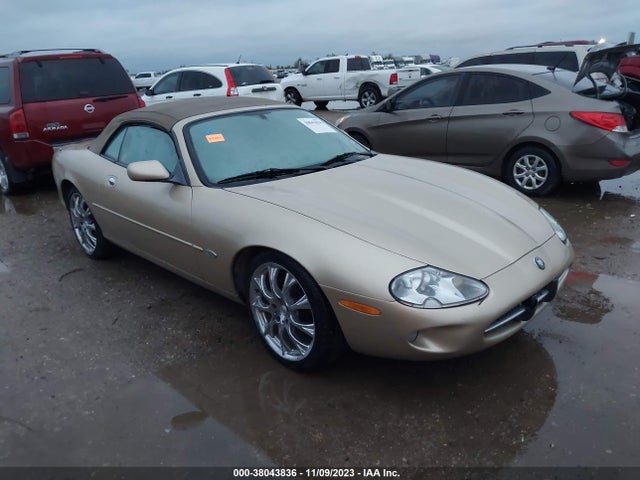 1998 JAGUAR XK8 SAJGX2240WC027617 Photo 0