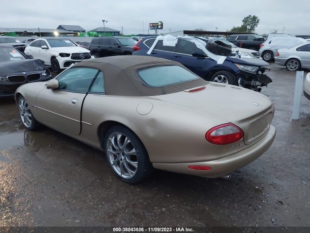 1998 JAGUAR XK8 SAJGX2240WC027617 Photo 2