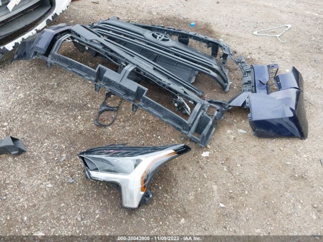 5TFLA5AB8NX017358 Toyota Tundra Sr5