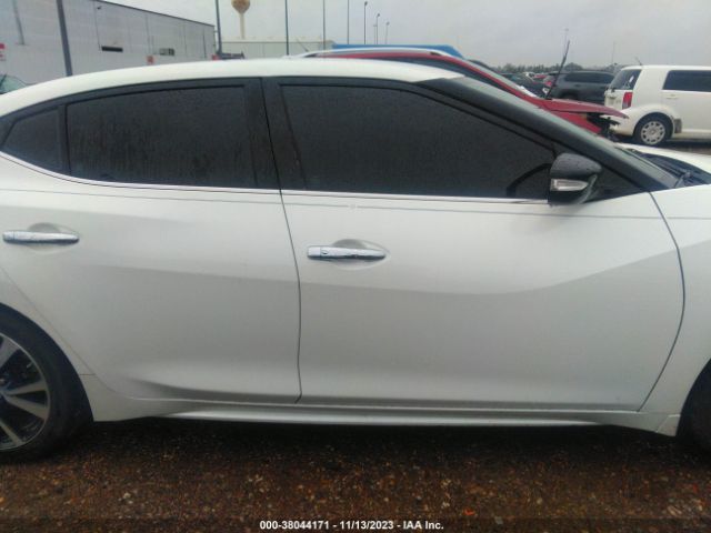 1N4AA6AP5HC384535 Nissan Maxima 3.5 Sv