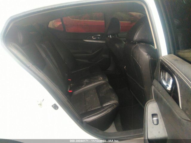 1N4AA6AP5HC384535 Nissan Maxima 3.5 Sv