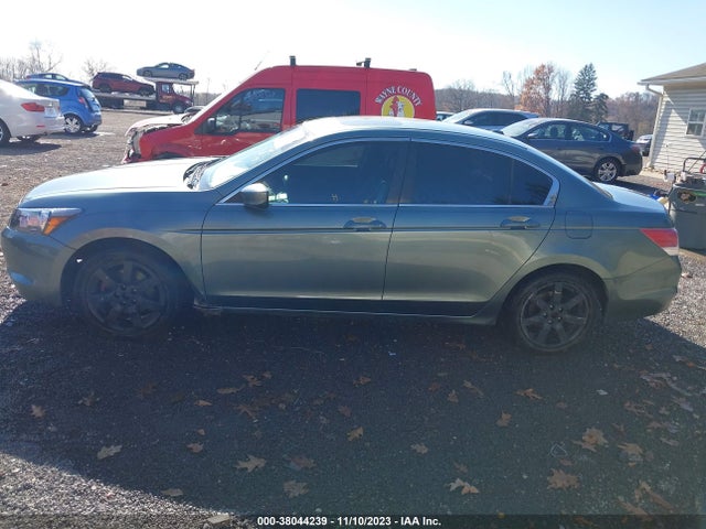 2009 HONDA ACCORD 2.4 EX-L VIN: 1HGCP26869A002944
