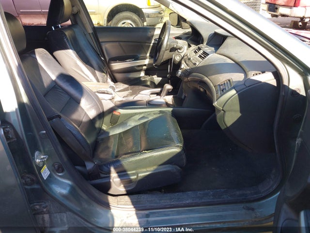 2009 HONDA ACCORD 2.4 EX-L VIN: 1HGCP26869A002944