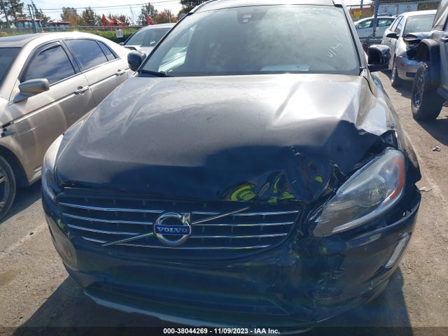 2016 VOLVO XC60 T5 DRIVE-E PREMIER VIN: YV440MDKXG2830789