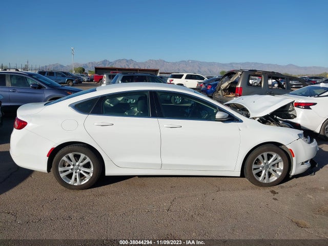 Chrysler 200 Limited 2015 1C3CCCAB4FN674903 Image 13