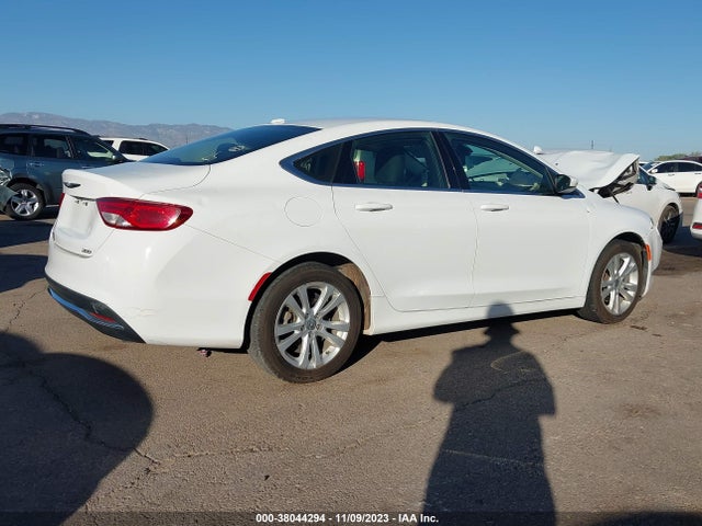 Chrysler 200 Limited 2015 1C3CCCAB4FN674903 Image 4