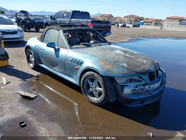 1999 BMW Z3 2.3 VIN: 4USCH9339XLG00182
