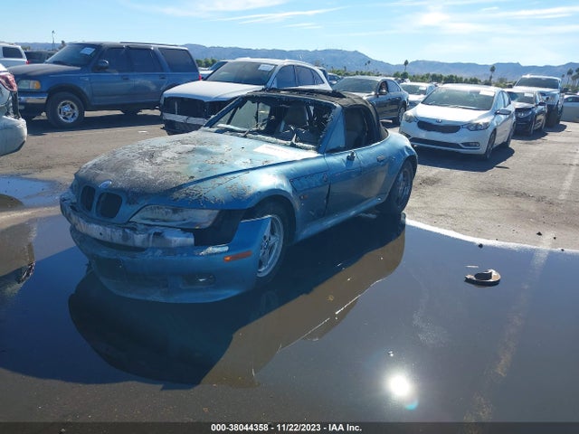 1999 BMW Z3 2.3 VIN: 4USCH9339XLG00182