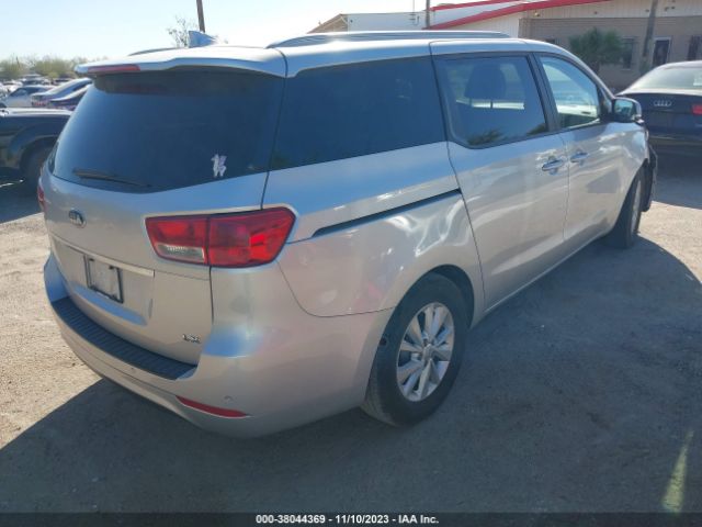 KNDMB5C13G6162726 KIA SEDONA LX