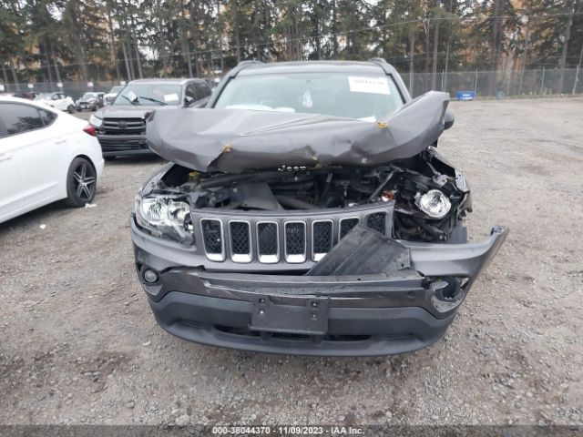 1C4NJCBA8GD641720 Jeep Compass Sport