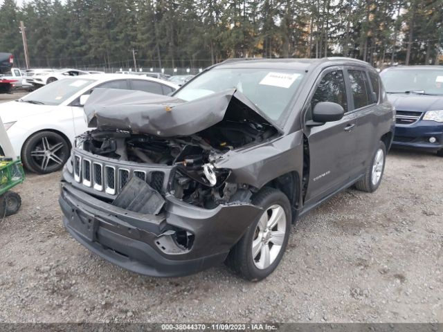 1C4NJCBA8GD641720 Jeep Compass Sport