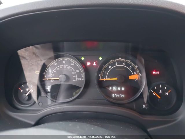 1C4NJCBA8GD641720 Jeep Compass Sport