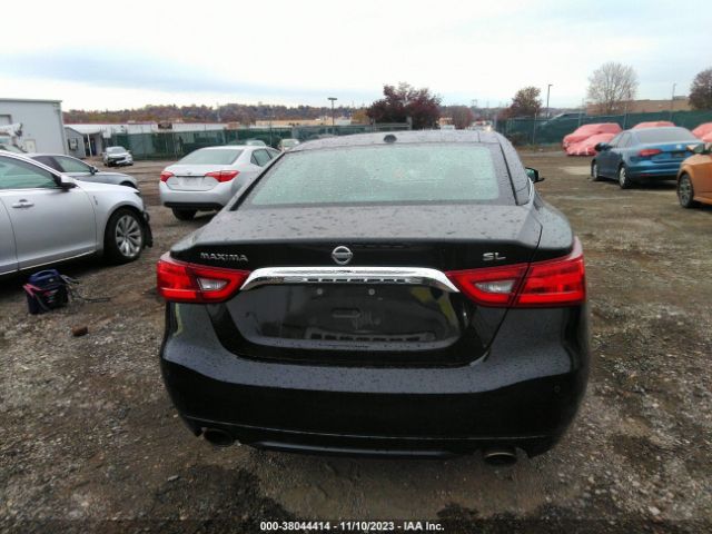 1N4AA6AP3JC380862 Nissan MAXIMA SL