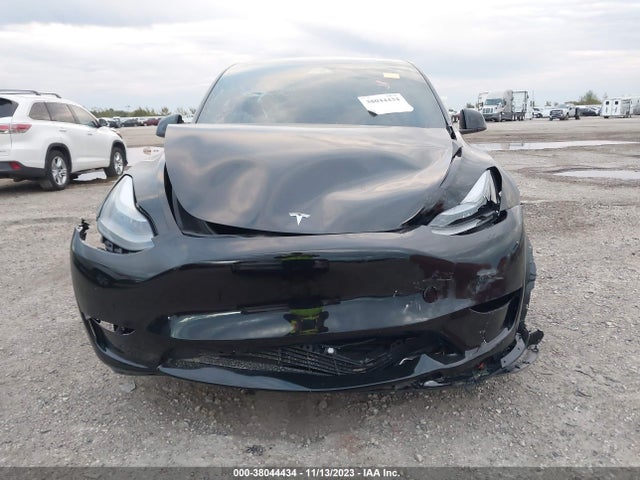 2023 TESLA MODEL Y AWD/LONG RANGE DUAL MOTOR ALL-WHEEL DRIVE VIN: 7SAYGDEE5PA163121