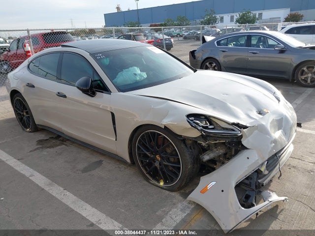 2018 PORSCHE PANAMERA WP0AB2A77JL133053 Photo 0