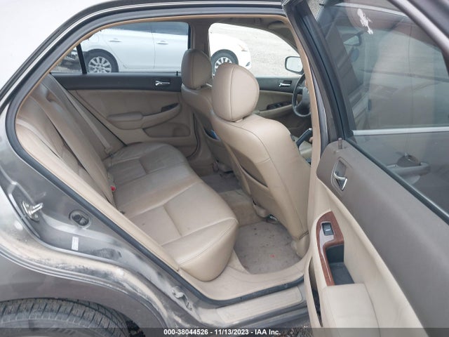 38044526 :رقم المزاد ، 1HGCM66557A063236 vin ، 2007 Honda Accord 3.0 Ex مزاد بيع