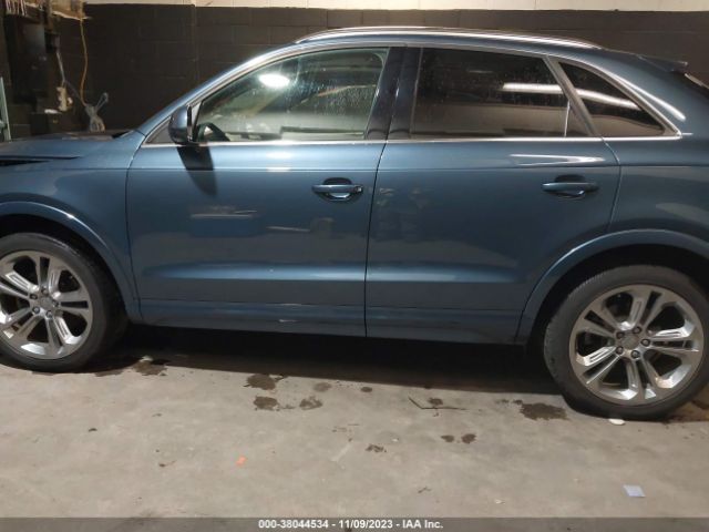 WA1EFCFS7GR021913 Audi Q3 2.0t Premium Plus