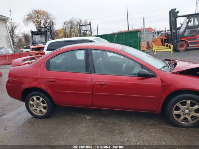 2004 DODGE NEON SXT VIN: 1B3ES56C84D563988