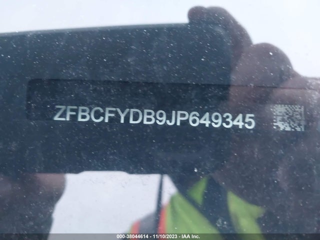 2018 FIAT 500X ZFBCFYDB9JP649345 Photo 8