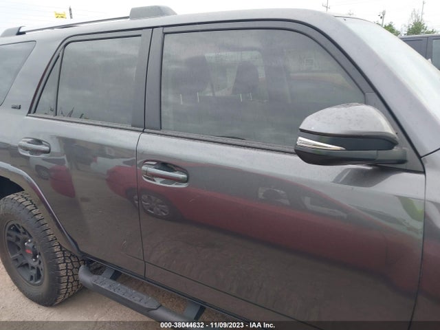 Toyota 4runner Sr5 Premium 2023 JTEFU5JR1P5298303 Image 14