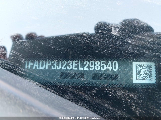 2014 FORD FOCUS TITANIUM VIN: 1FADP3J23EL298540