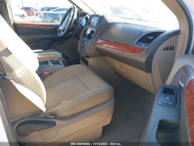 2015 CHRYSLER TOWN & COUNTRY TOURING VIN: 2C4RC1BG4FR695516