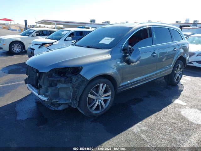 Audi Q7 3.0t Premium 2015 WA1LGAFE2FD007450 Image 2