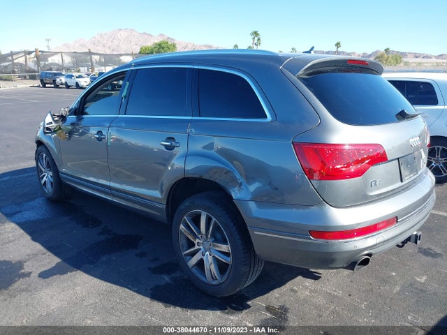 Audi Q7 3.0t Premium 2015 WA1LGAFE2FD007450 Image 3
