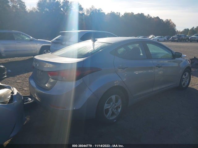 2015 HYUNDAI ELANTRA SE VIN: 5NPDH4AE1FH555188