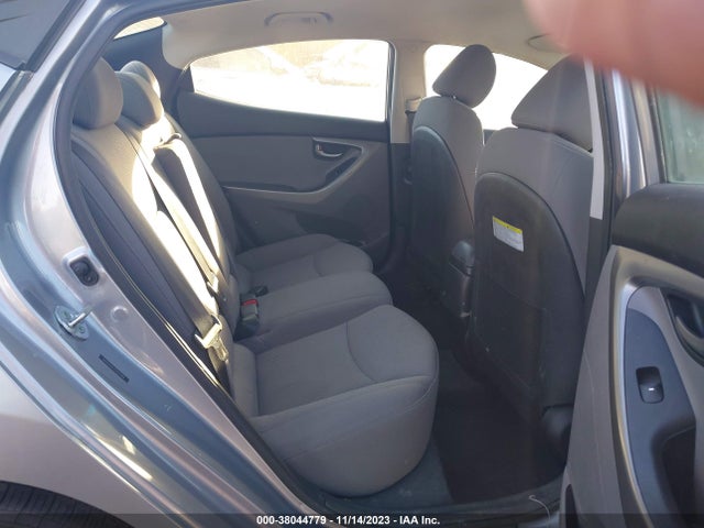 2015 HYUNDAI ELANTRA SE VIN: 5NPDH4AE1FH555188