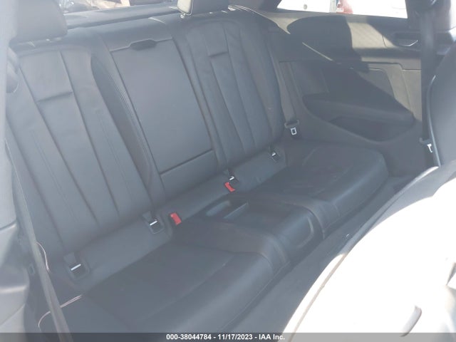 WAUNNAF5XJA009829 Audi A5 2.0t Premium