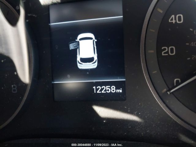 2019 HYUNDAI TUCSON KM8J23A46KU050734 Photo 6