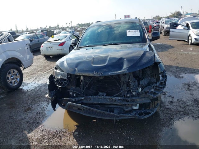 1C4RJEAG6GC464500 Jeep Grand Cherokee 75th Anniversary