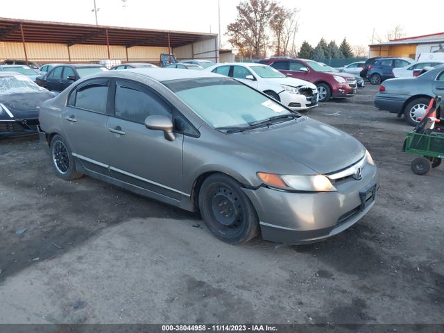 2008 HONDA CIVIC SDN LX VIN: 1HGFA16508L018235