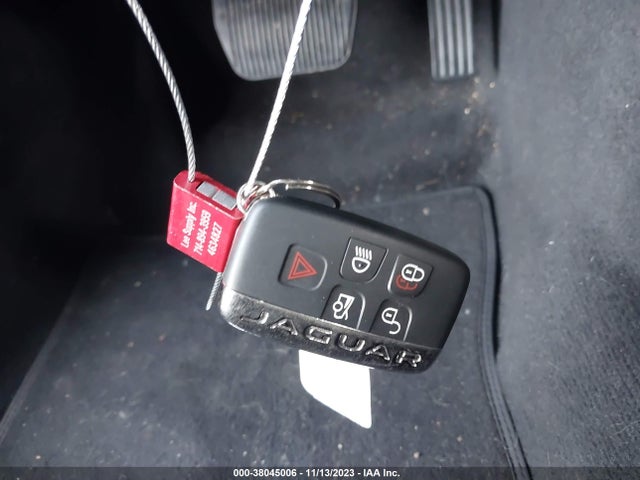 2019 JAGUAR F-TYPE SAJDD1EV6KCK60258 Photo 10