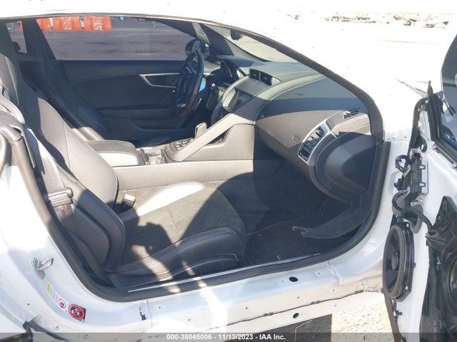 2019 JAGUAR F-TYPE SAJDD1EV6KCK60258 Photo 4