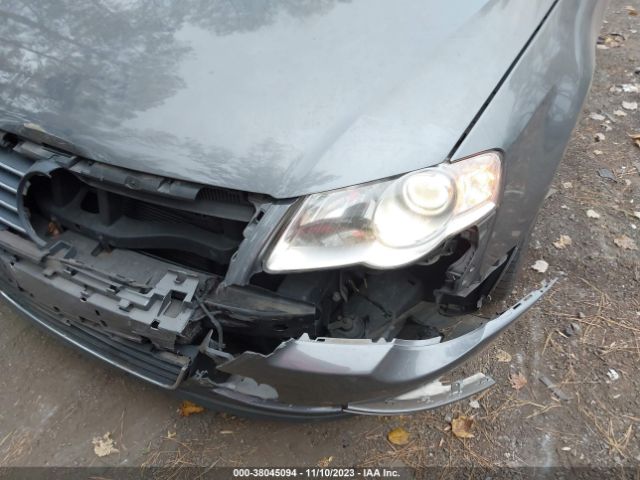 2008 VOLKSWAGEN PASSAT WVWEK73C28E144503 Photo 5