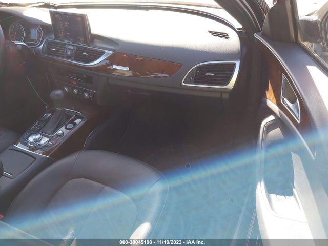 WAUFFAFC9FN030851 Audi A6 2.0t Premium