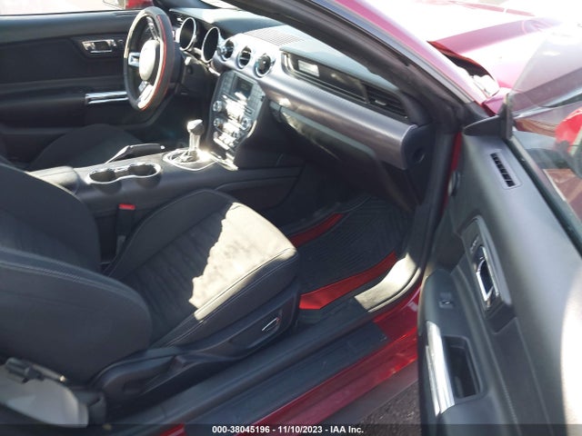 38045196 :رقم المزاد ، 1FA6P8TH5H5239036 vin ، 2017 Ford Mustang Ecoboost مزاد بيع