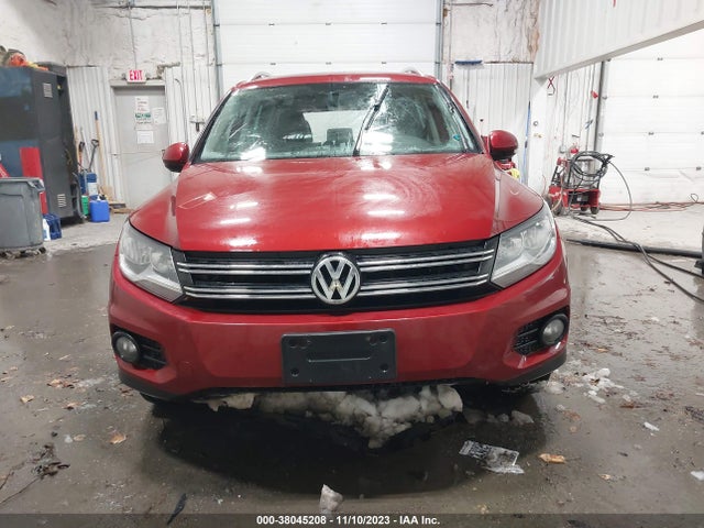WVGBV3AXXEW050539 Volkswagen Tiguan Sel