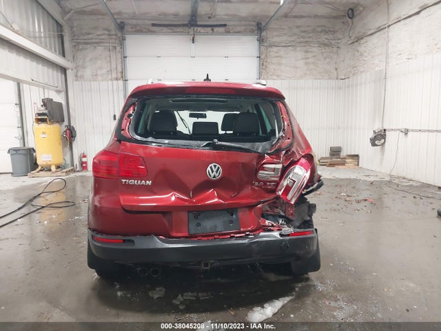 WVGBV3AXXEW050539 Volkswagen Tiguan Sel