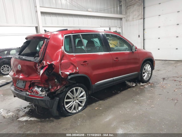 WVGBV3AXXEW050539 Volkswagen Tiguan Sel