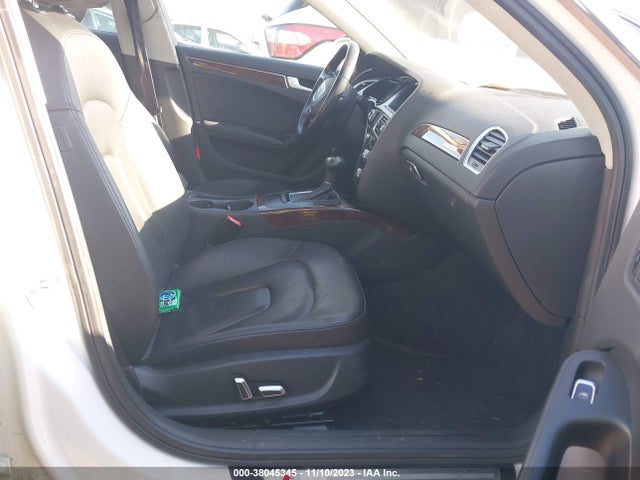 WAUBFAFL3EN033841 Audi A4 2.0t Premium