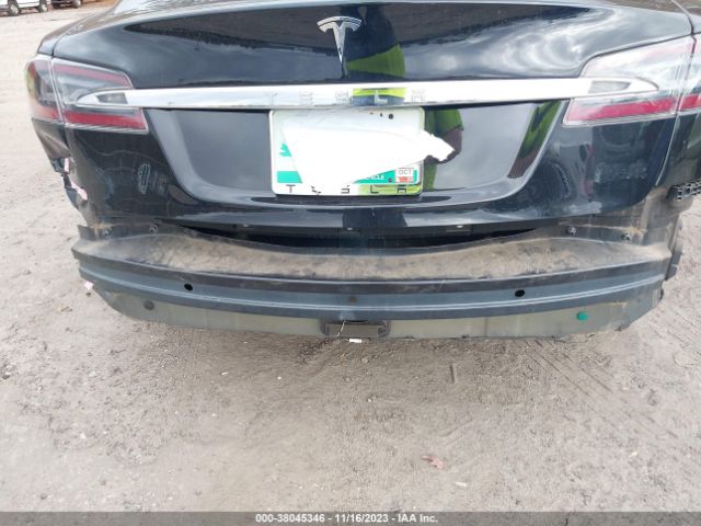 5YJSA1E29JF242438 Tesla Model S 75d/100d/p100d