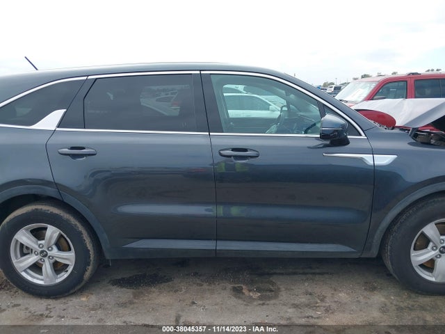 2021 KIA SORENTO LX VIN: 5XYRG4LC5MG055513