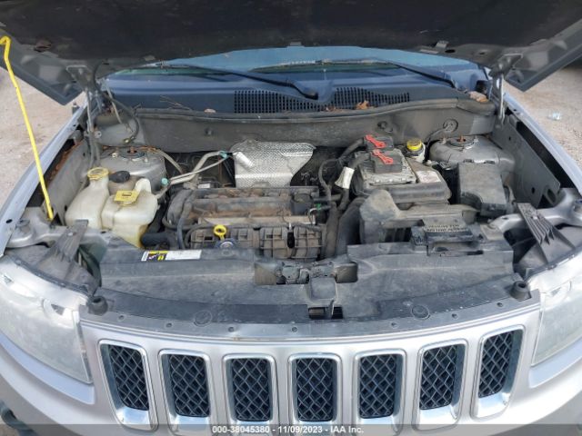 1C4NJCBA7GD547439 Jeep Compass Sport